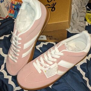 Women's Pink Lace-Up Retro Trainer with White Stripes